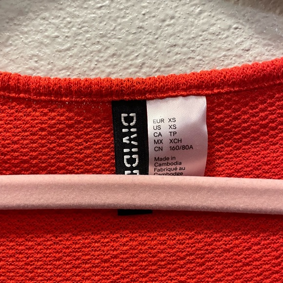 Long sleeve top - Picture 3 of 3